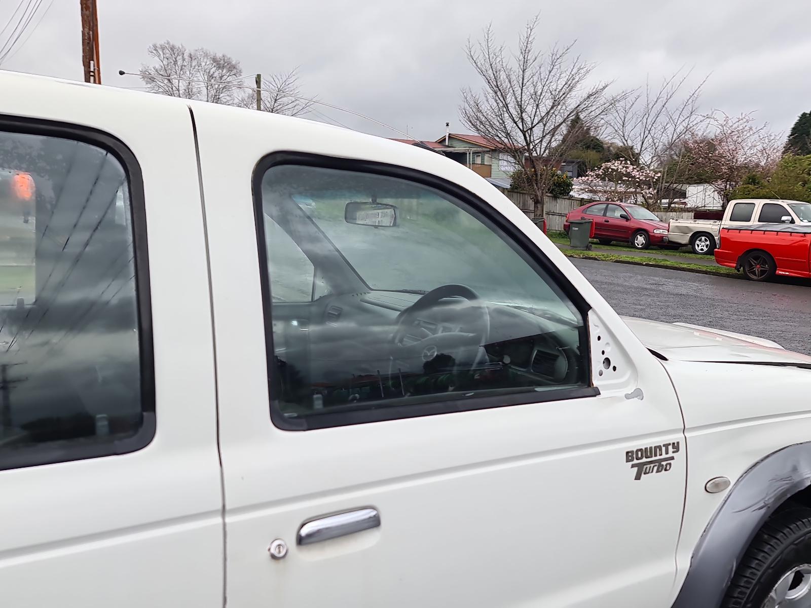 Mazda Bounty - UN 1999-2006