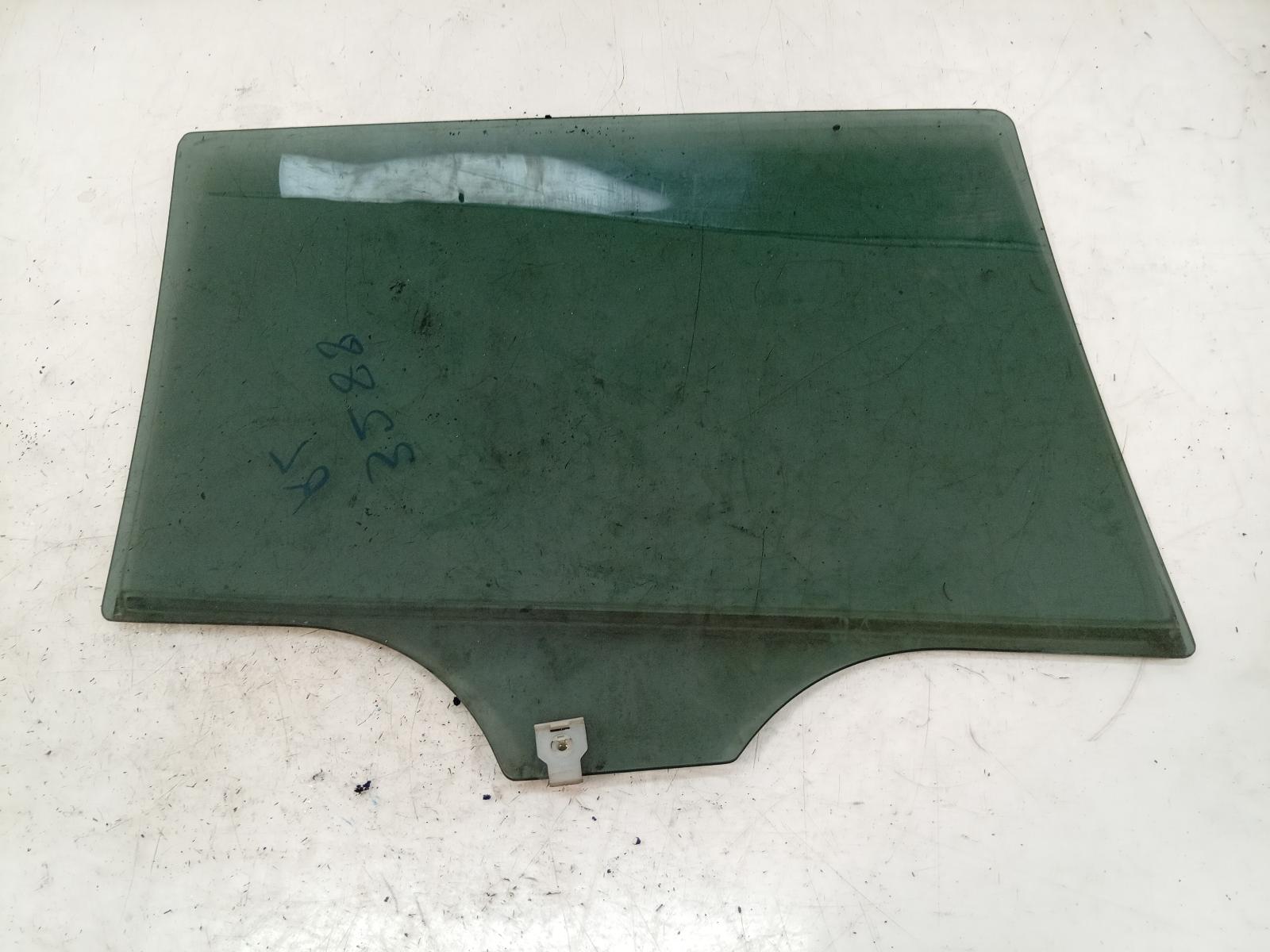 Left_Rear_Door_Window