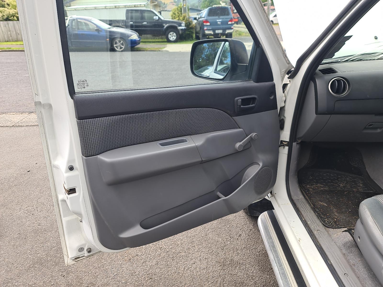 Mazda BT50 - UN 2006-2011