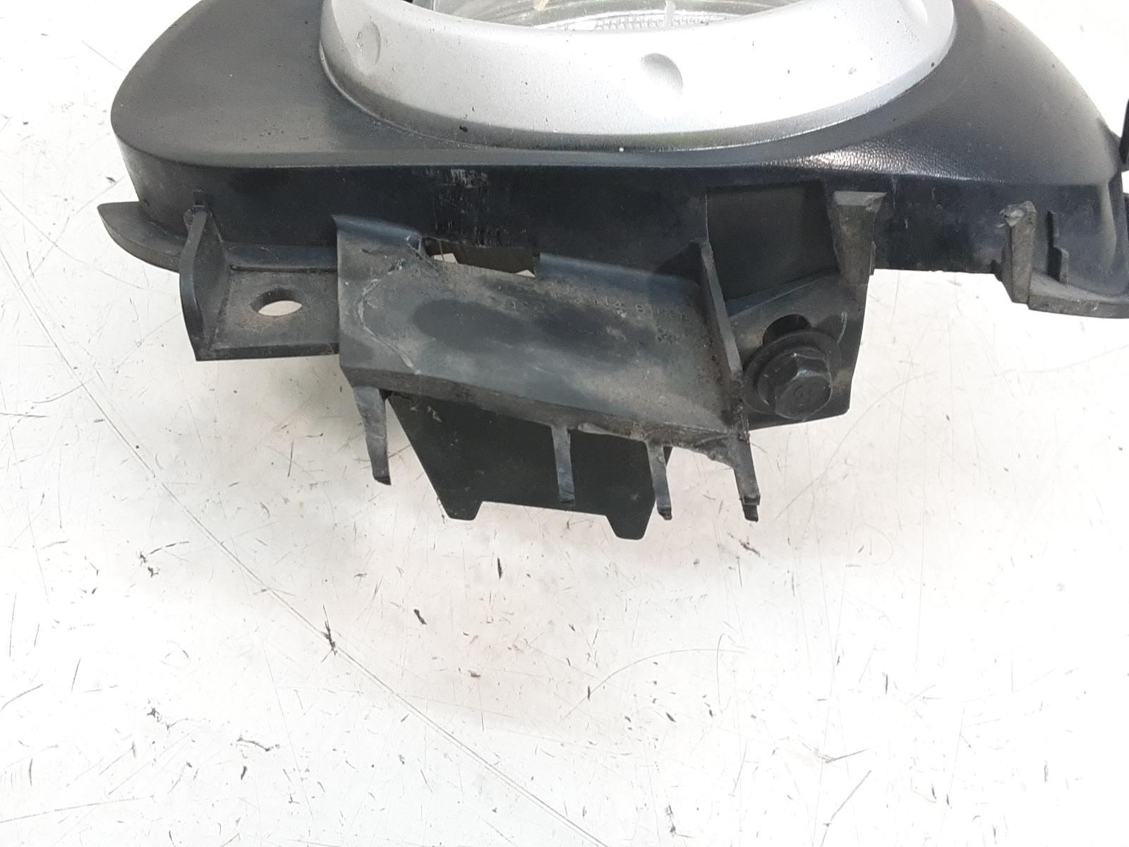 Left_Indicator_Fog_Side