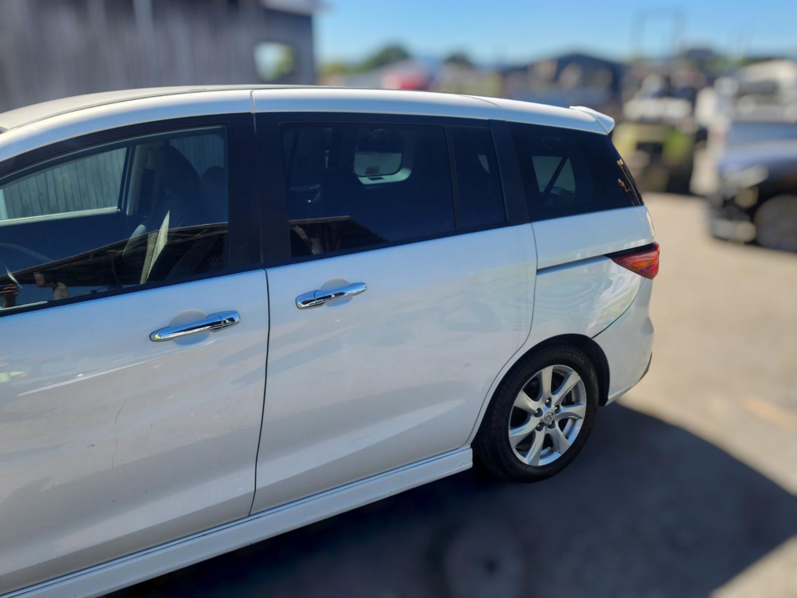 Left Rear Door Sliding