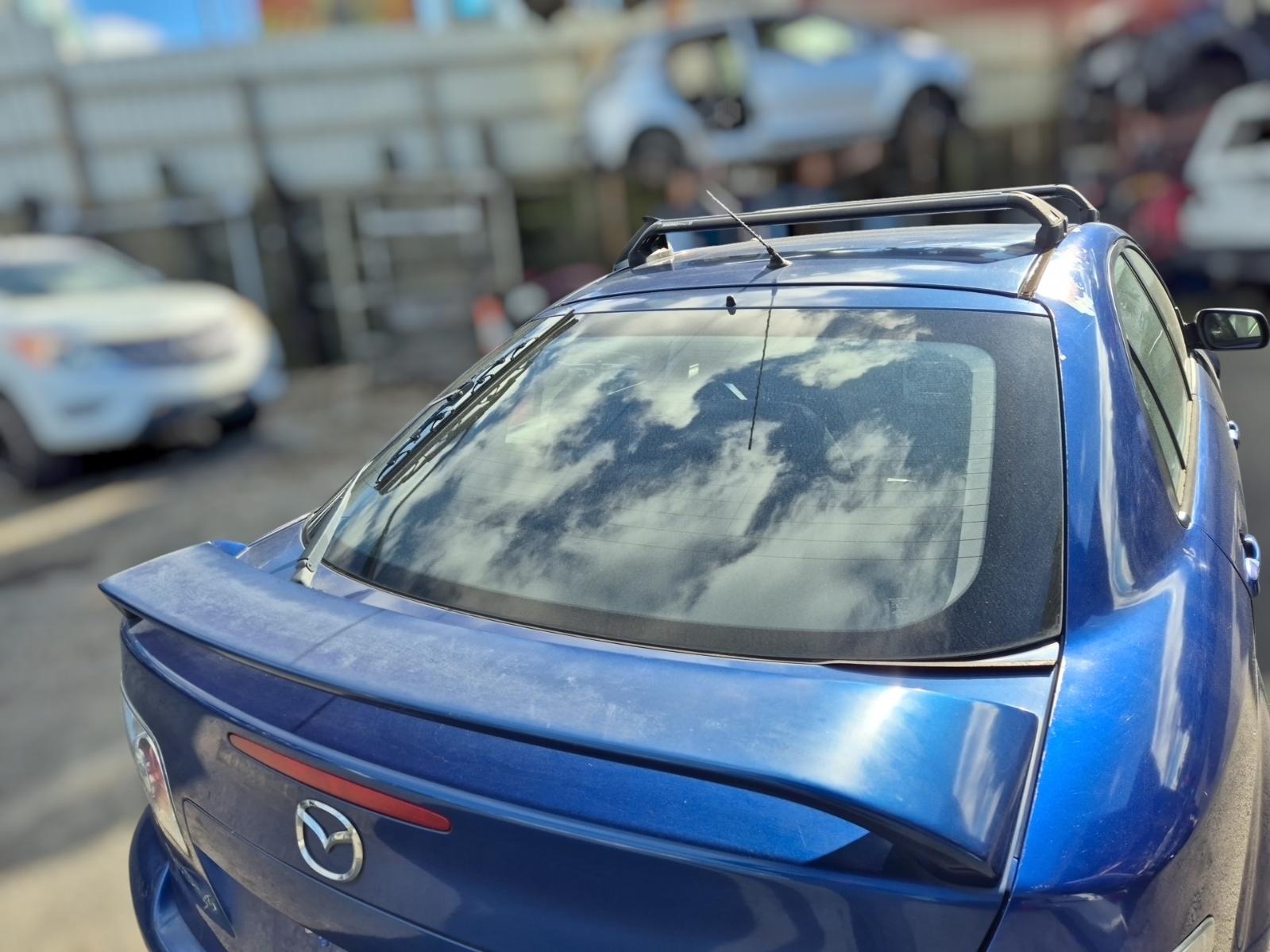 Rear_Tailgate_Glass