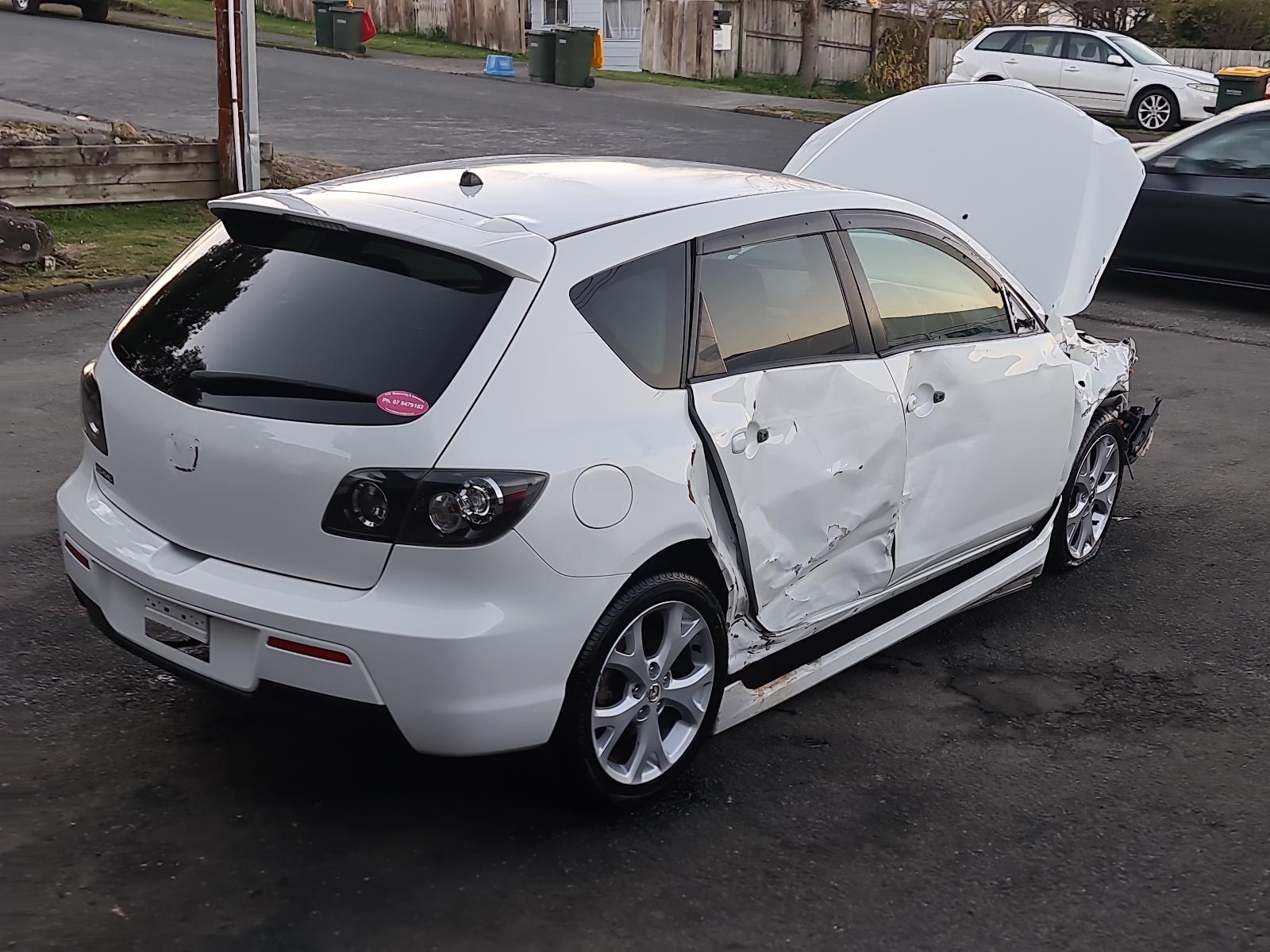 Mazda Axela - BK 2003-2009