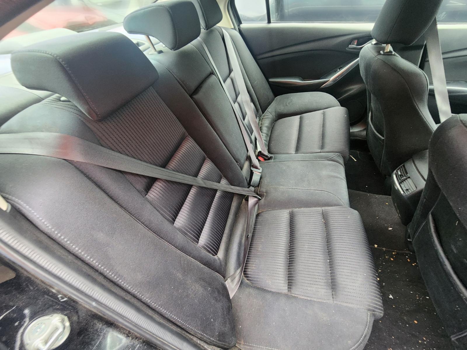 2nd_Seat_Rear_Seat