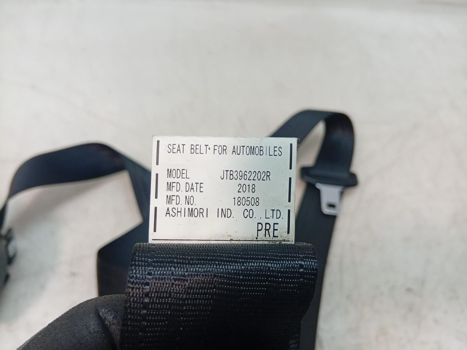 Seat_Belt_Stalk