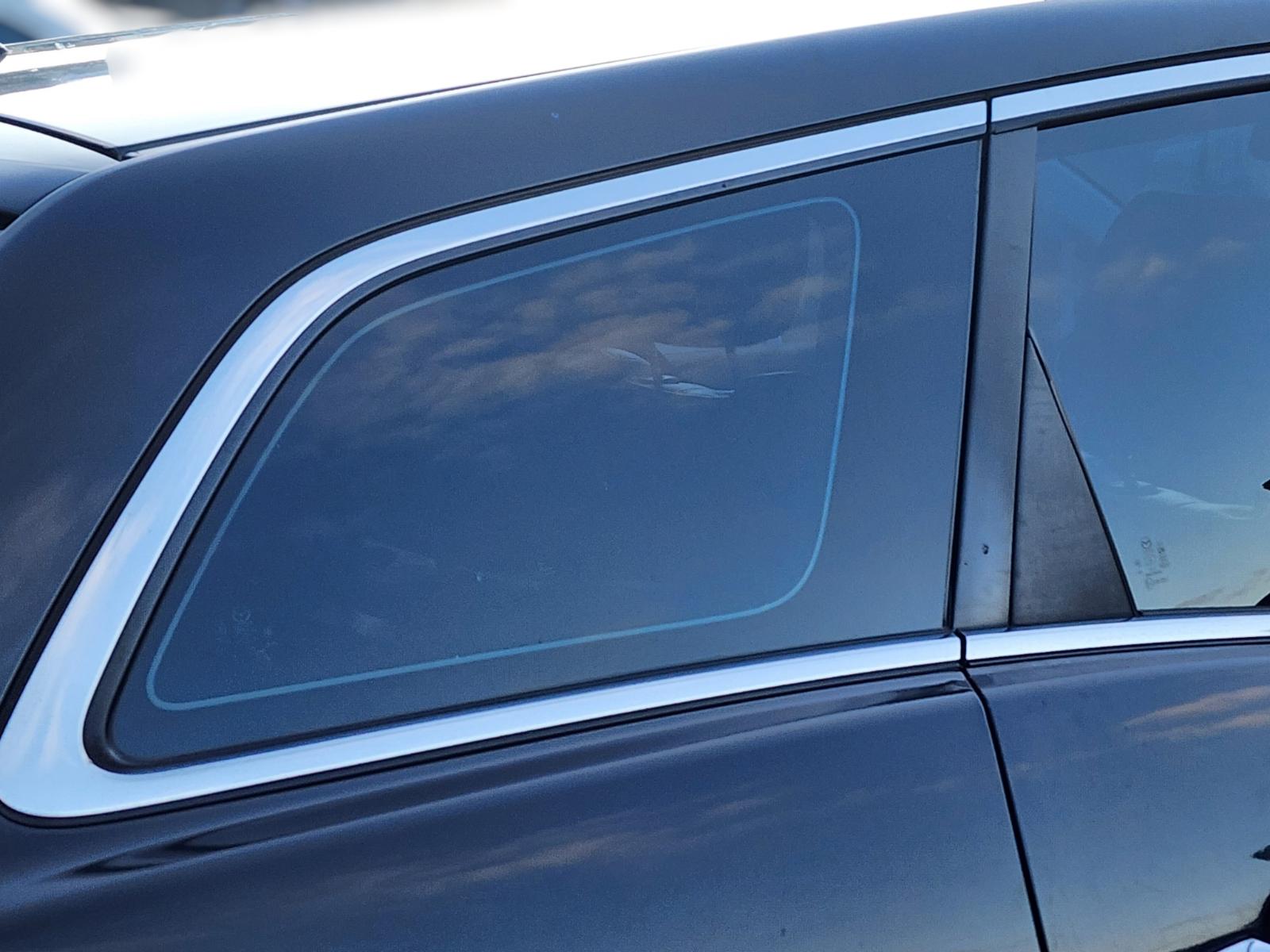 Right_Rear_Side_Glass