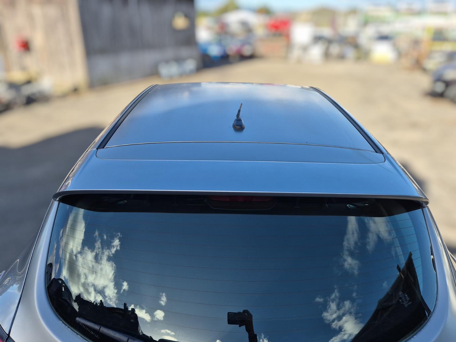 Rear_Spoiler