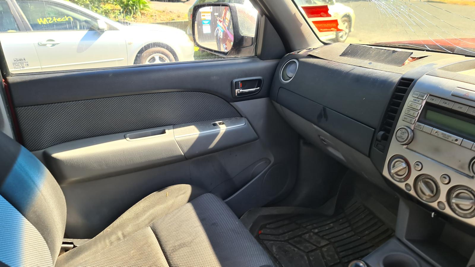 Mazda BT50 - UN 2006-2011