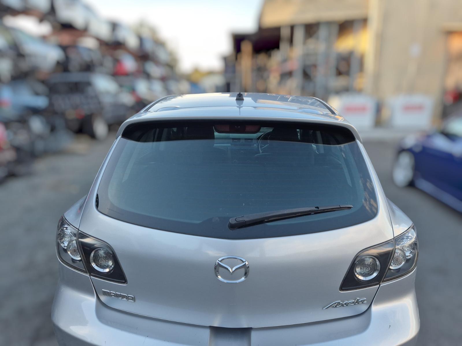 Right_Rear_Side_Glass