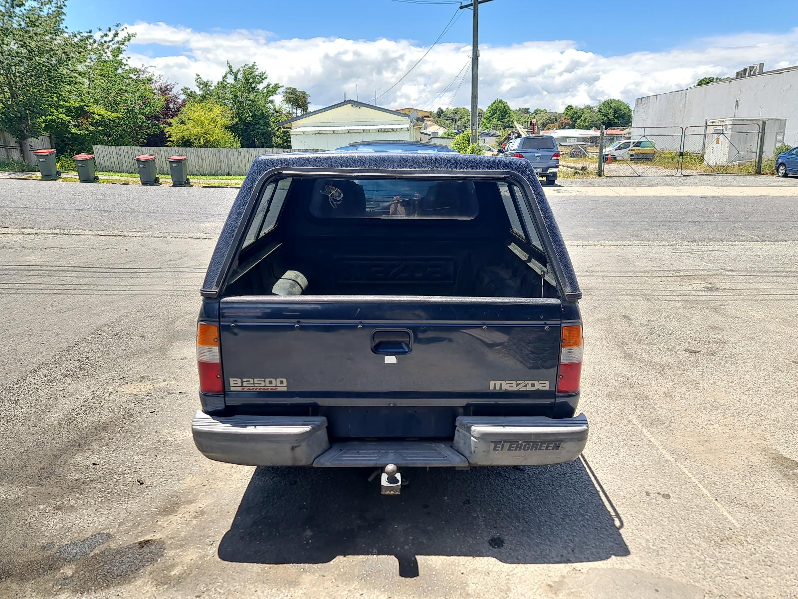 Mazda Bounty - UN 1999-2006