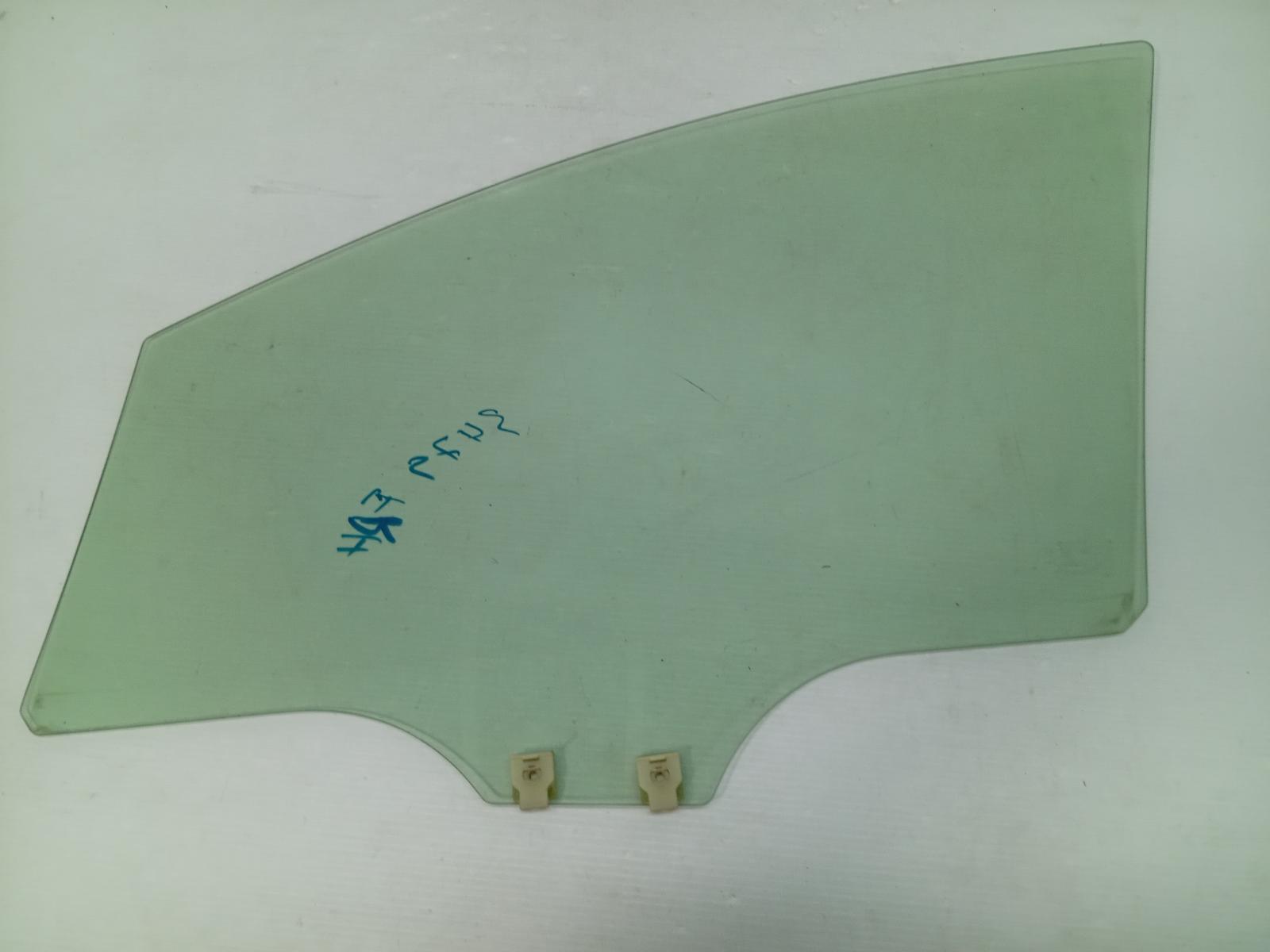 Right_Front_Door_Window