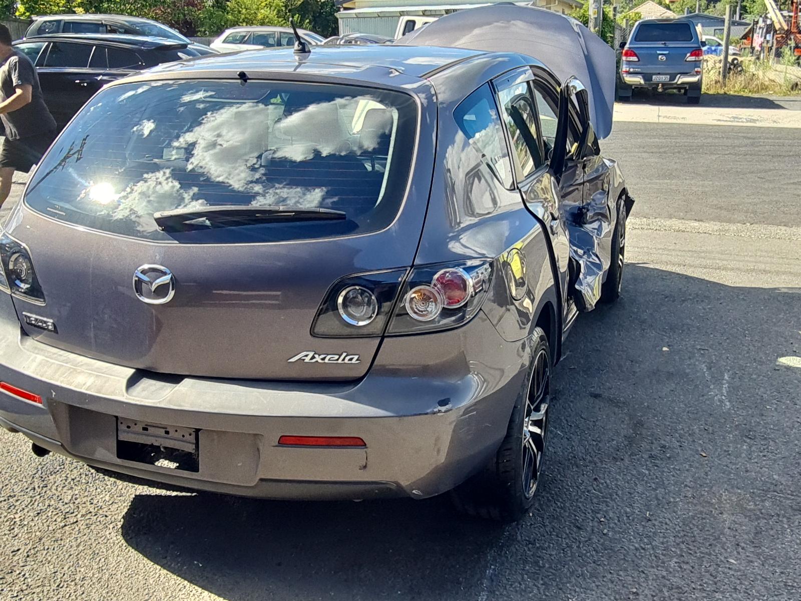 Mazda Axela - BK 2003-2009