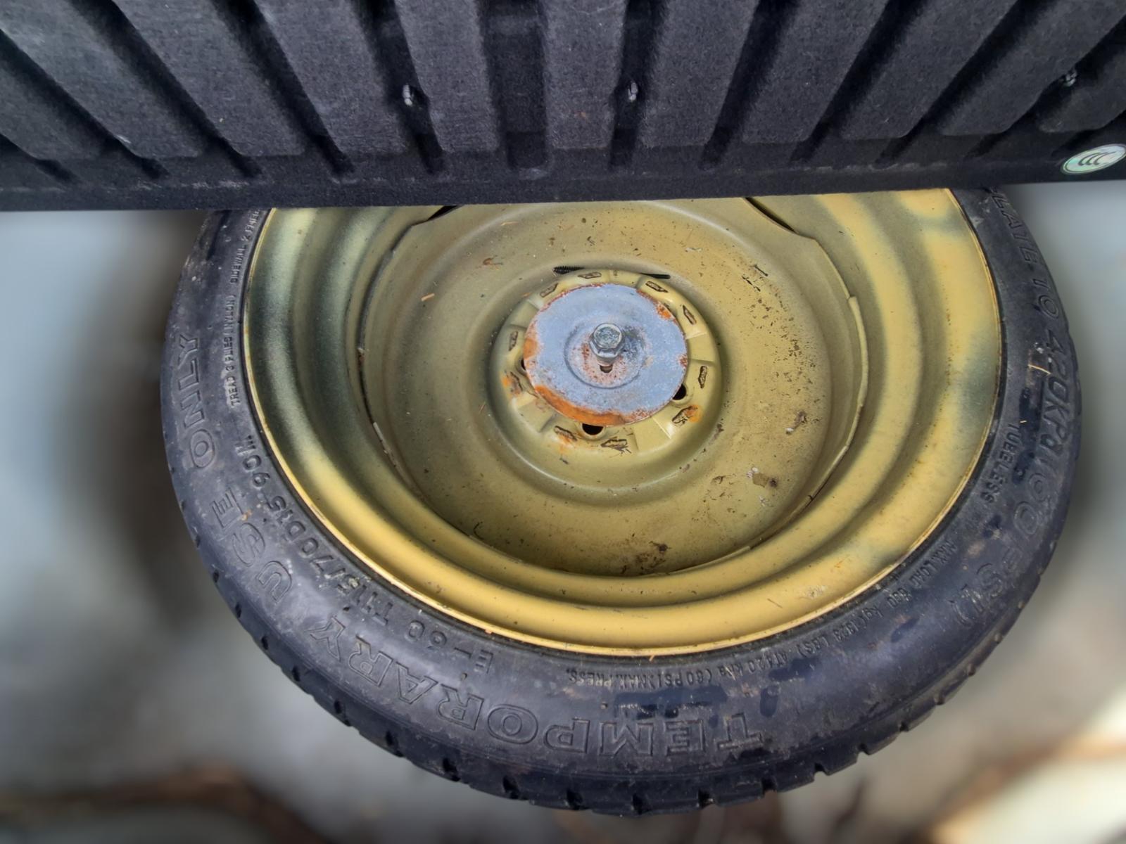 Mazda Premacy - CREW