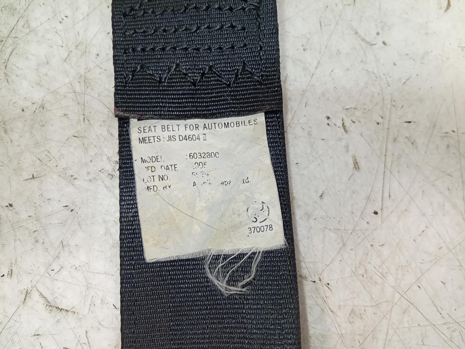 Seat_Belt_Stalk