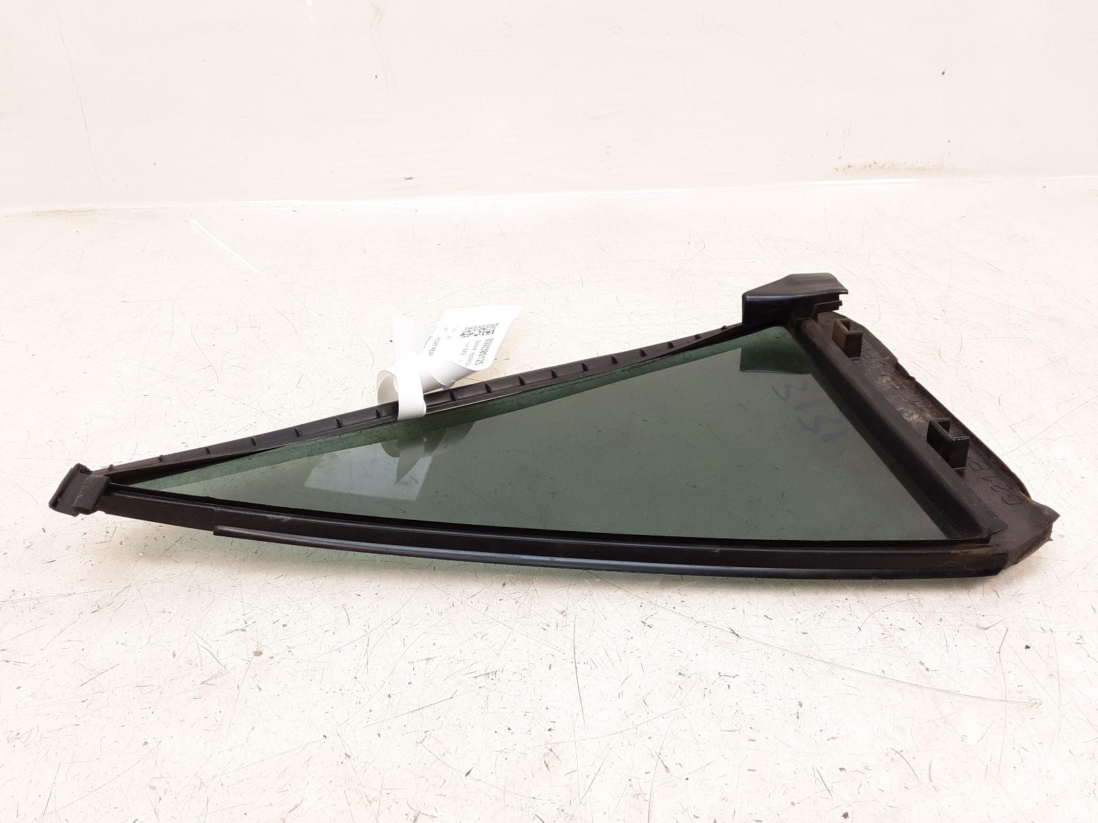 Right_Rear_1q_Door_Glass