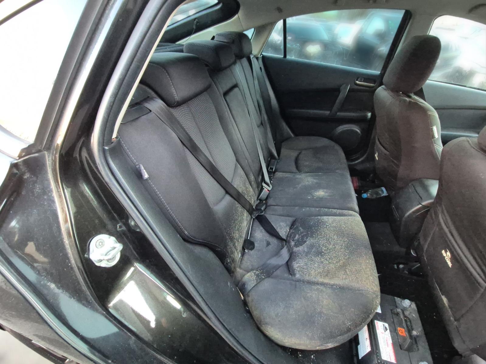 Seat_Belt_Stalk