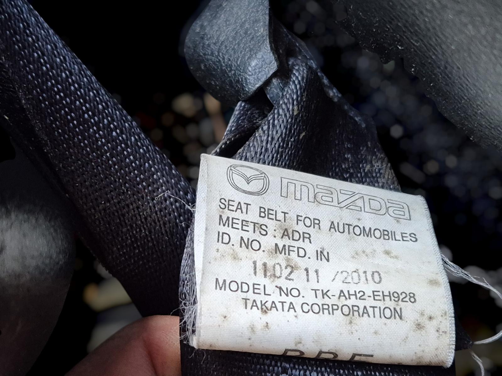 Seat_Belt_Stalk