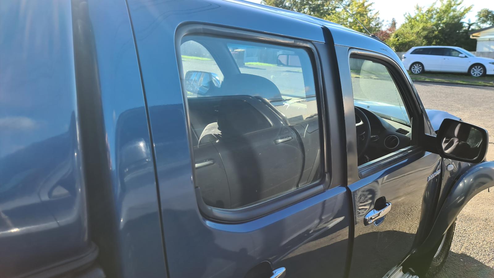 Mazda BT50 - UN 2006-2011