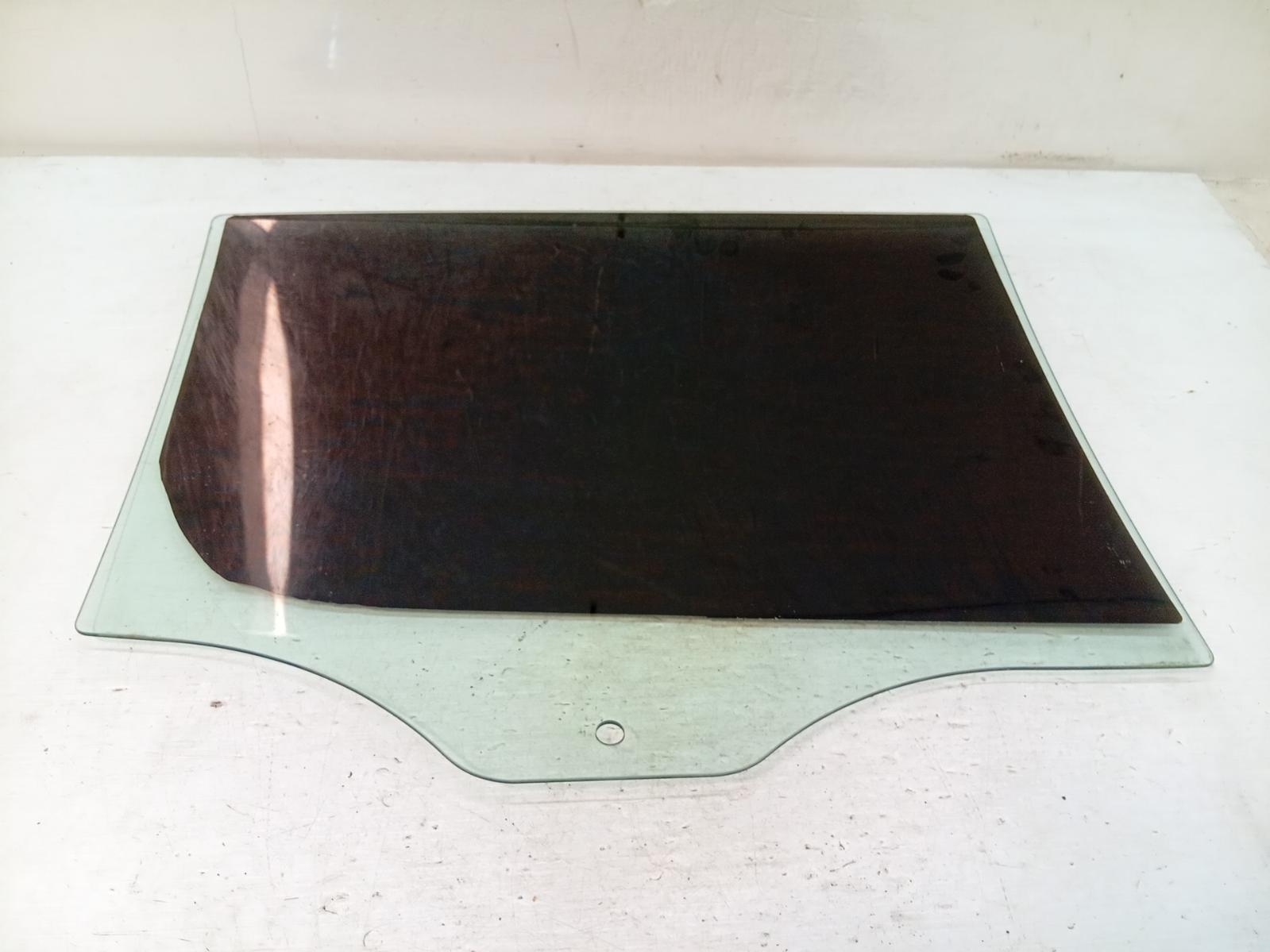 Left_Rear_Door_Window