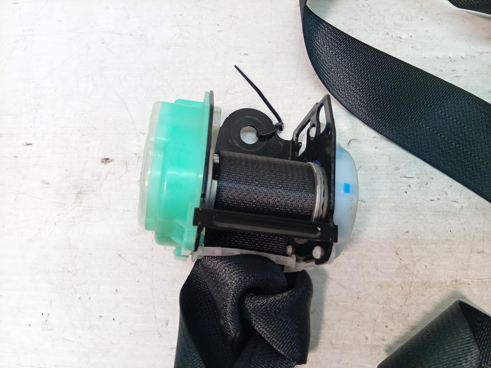Seat Belt Stalk
