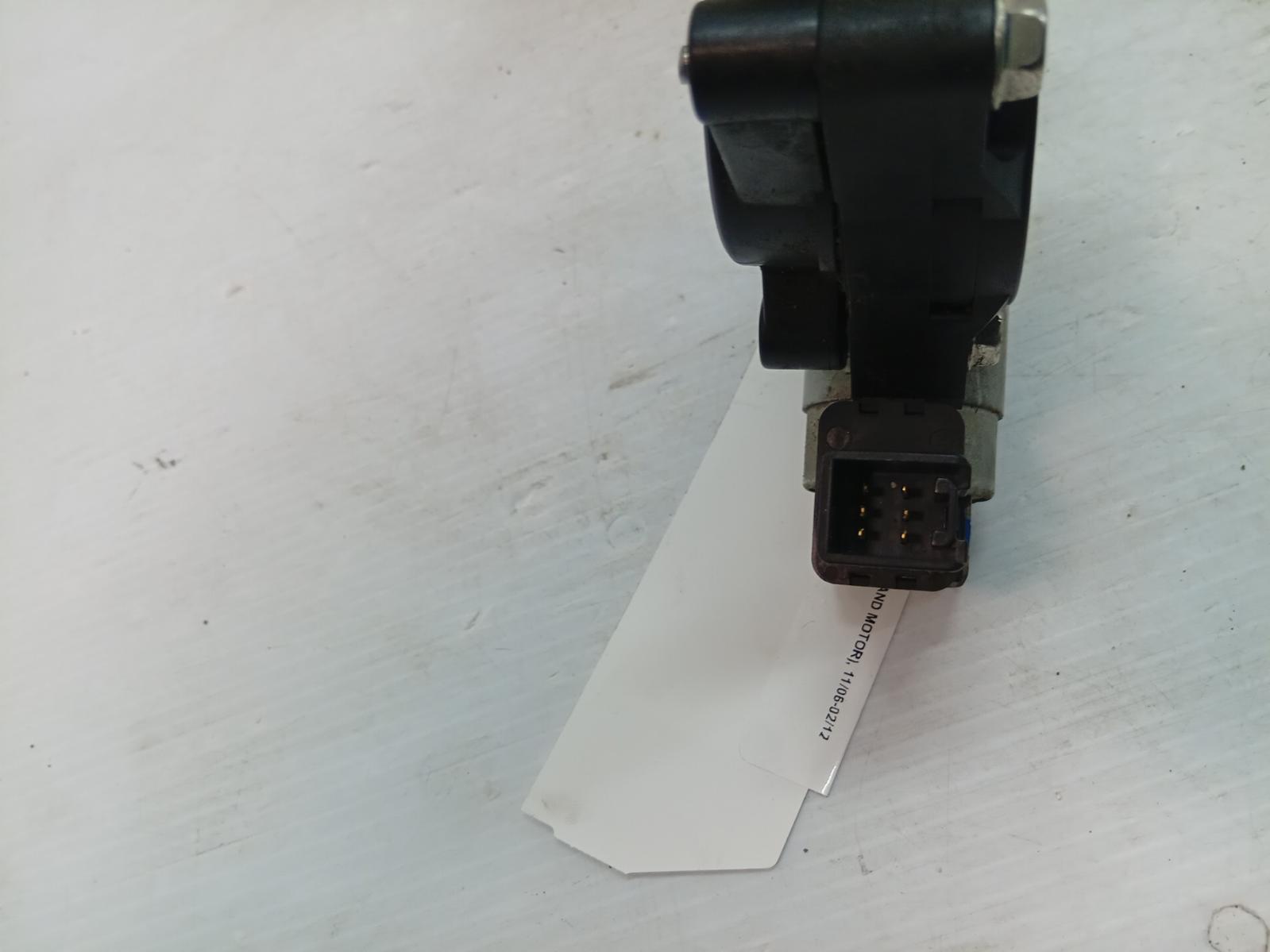 Right_Front_Window_Reg_Motor