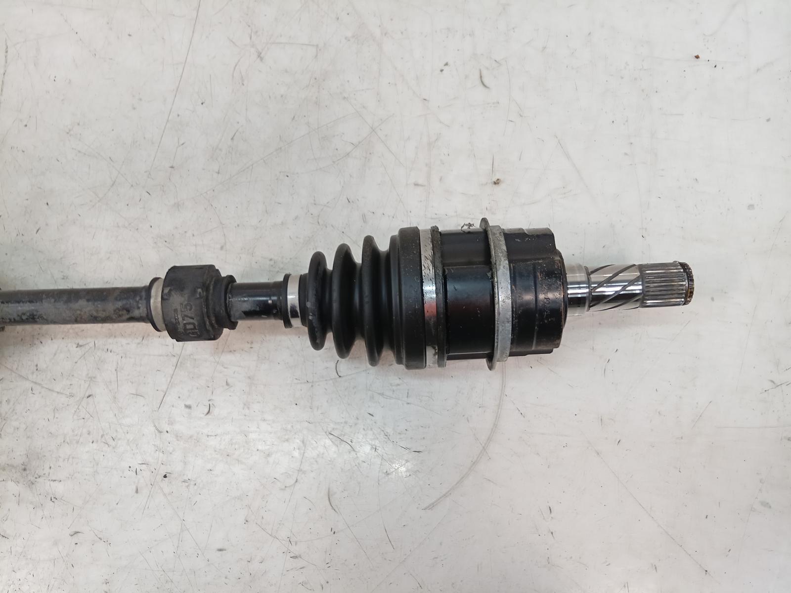 Left_Driveshaft
