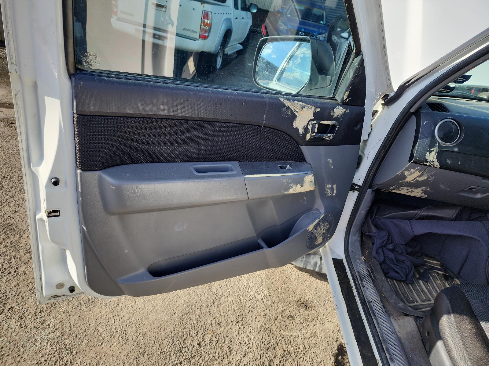 Mazda BT50 - UN 2006-2011