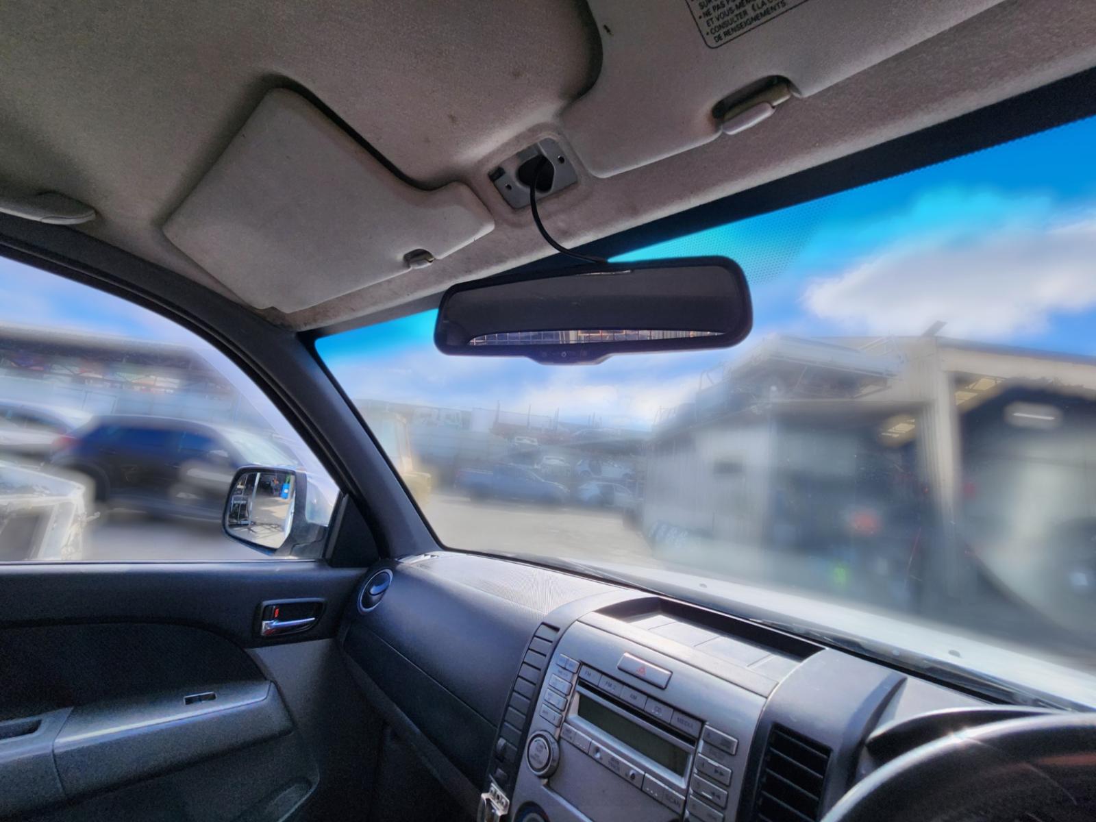 Interior_Mirror
