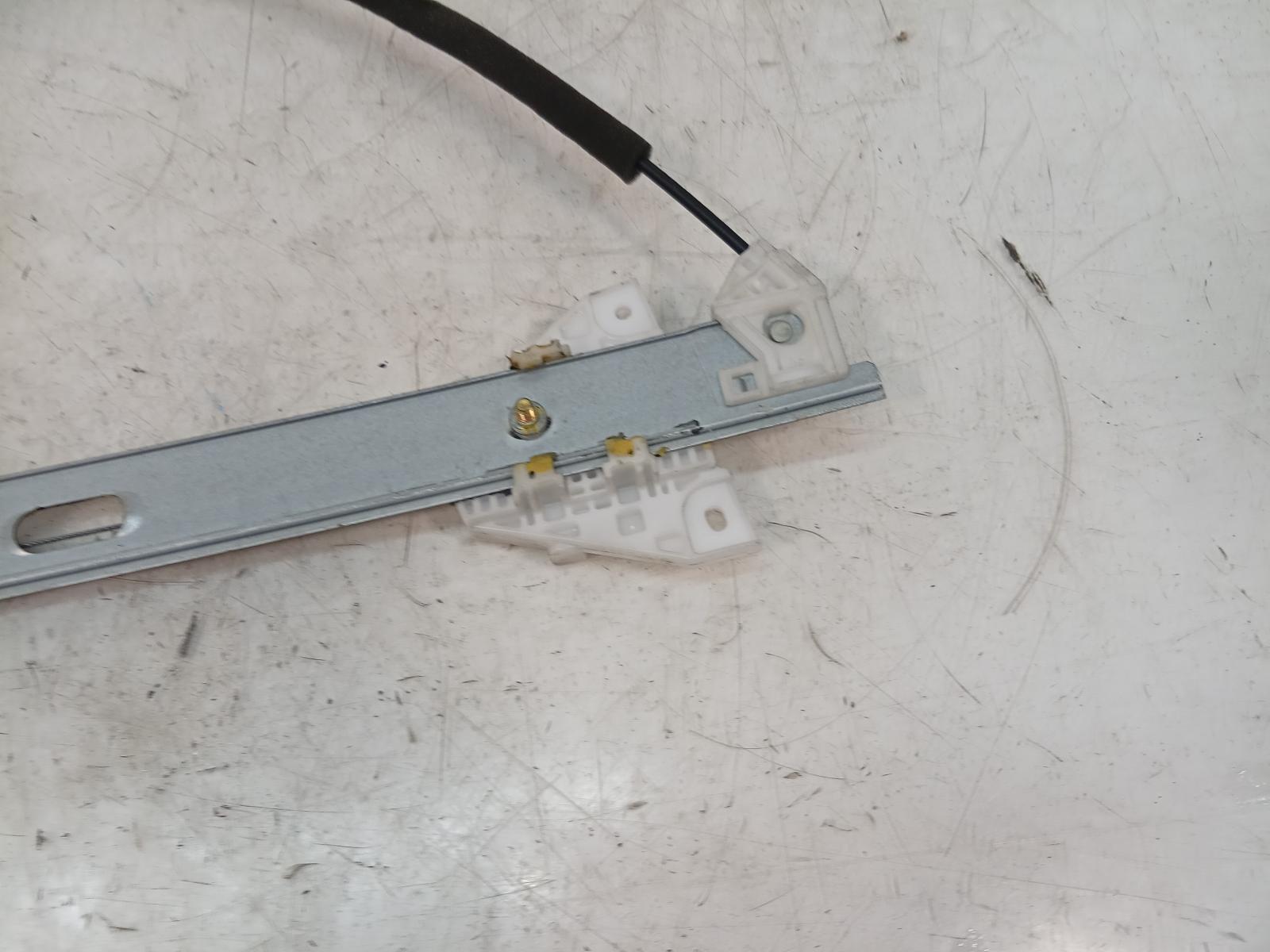 Right_Front_Window_Reg_Motor