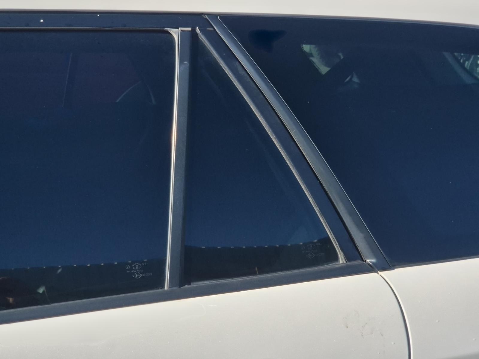 Left_Rear_1q_Door_Glass