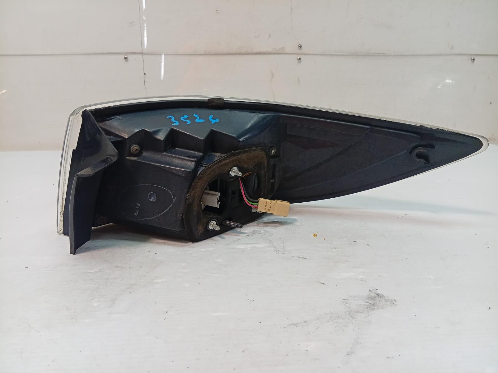 Left_Taillight