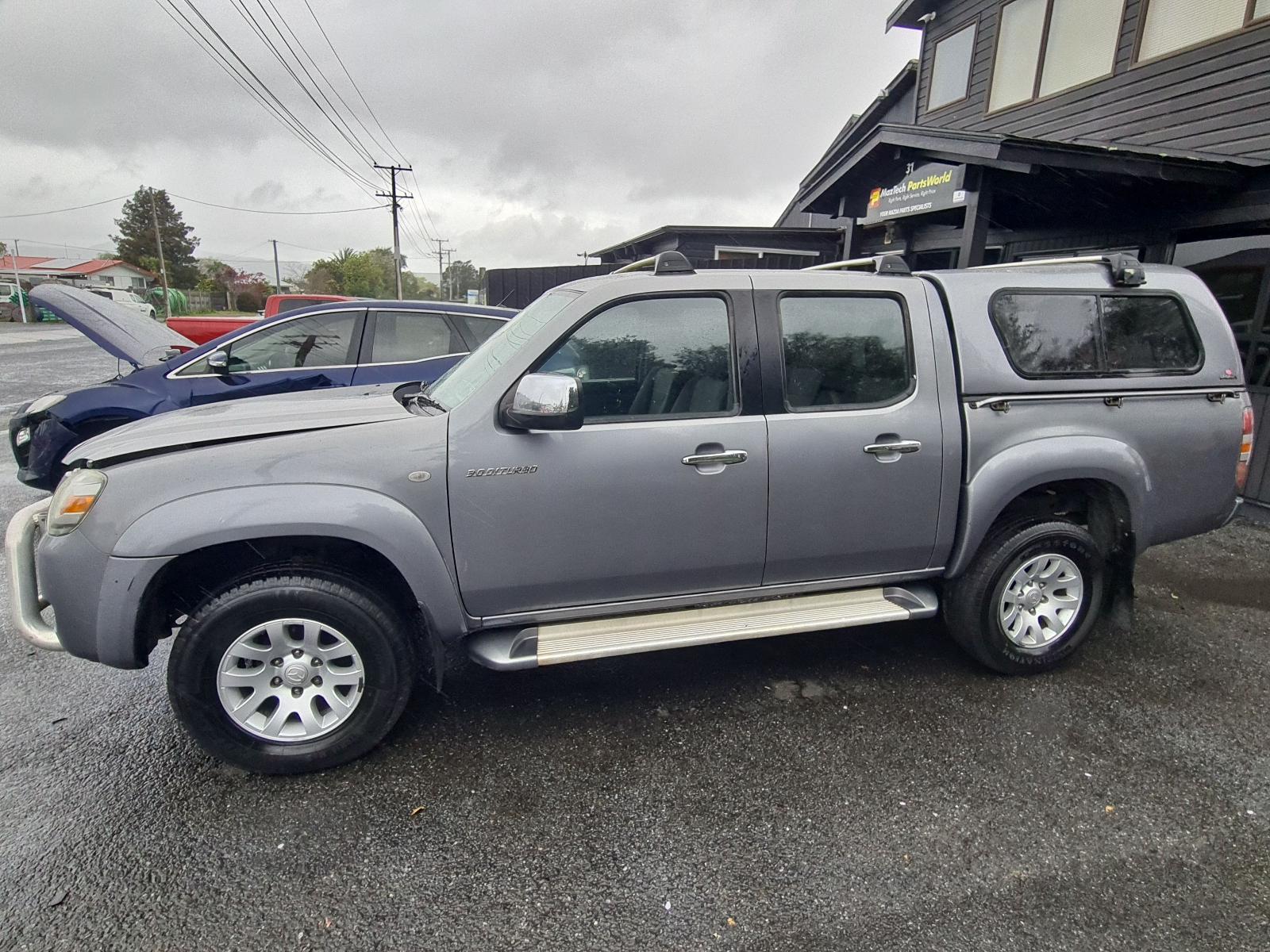Mazda BT50 - UN 2006-2011