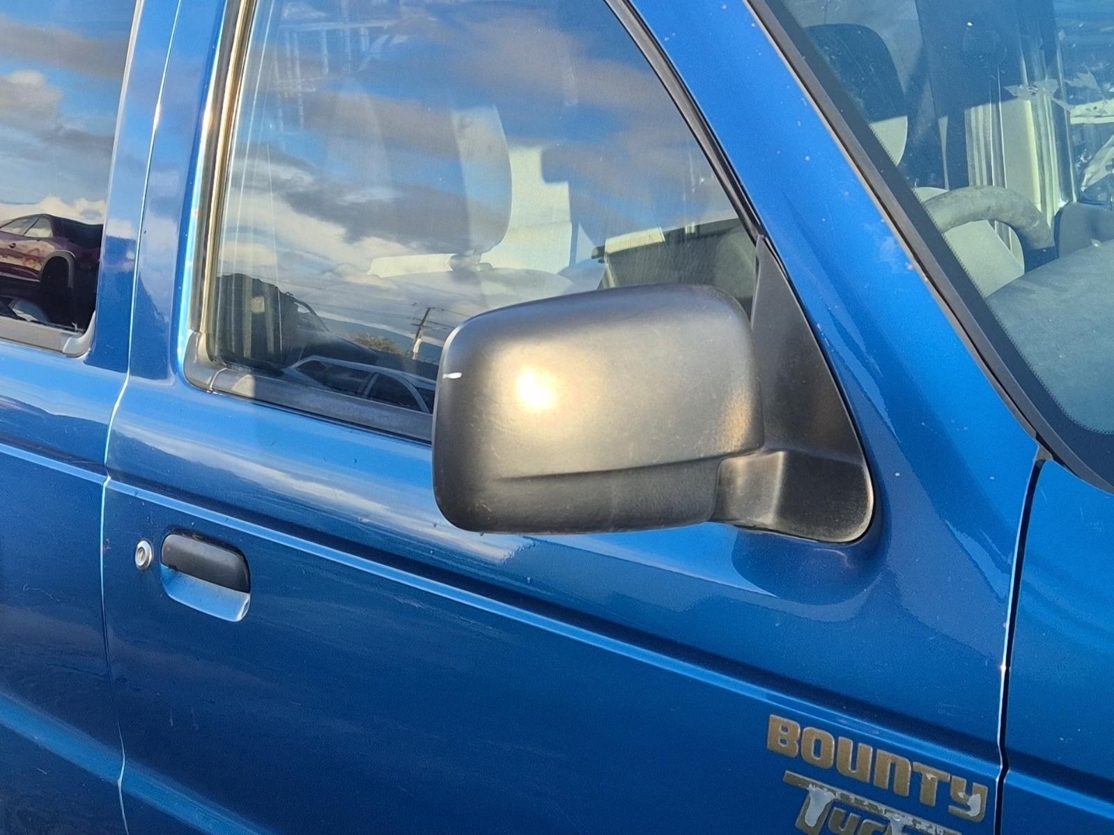 Right_Door_Mirror