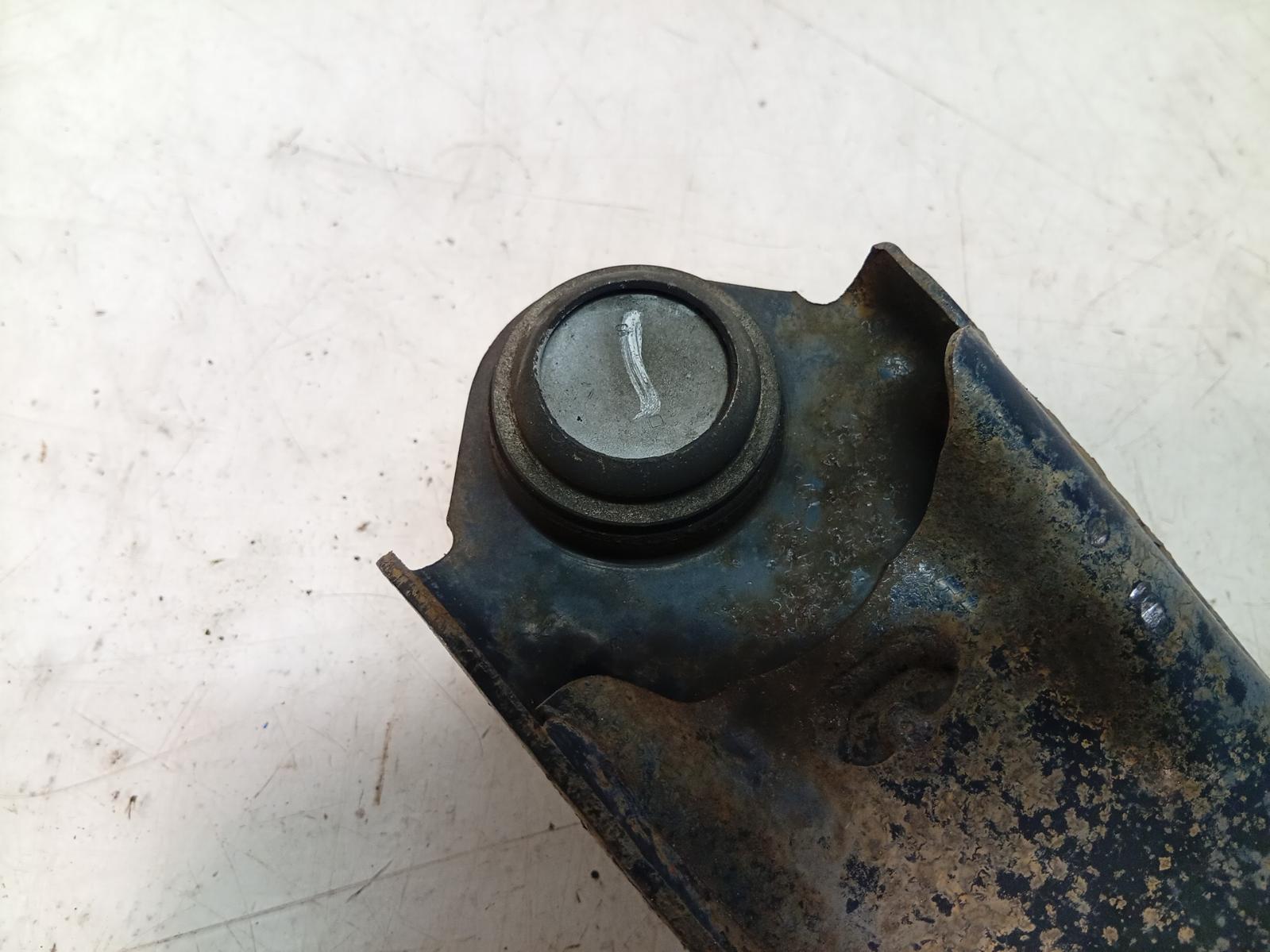 Left_Front_Lower_Control_Arm