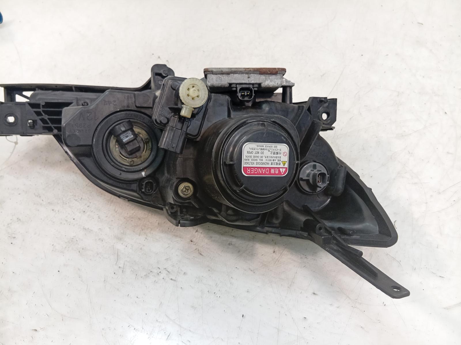 Left_Headlamp
