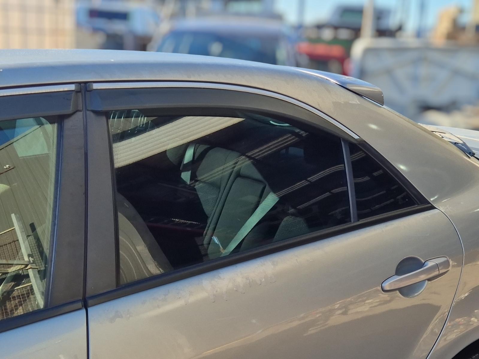 Left_Rear_Door_Window