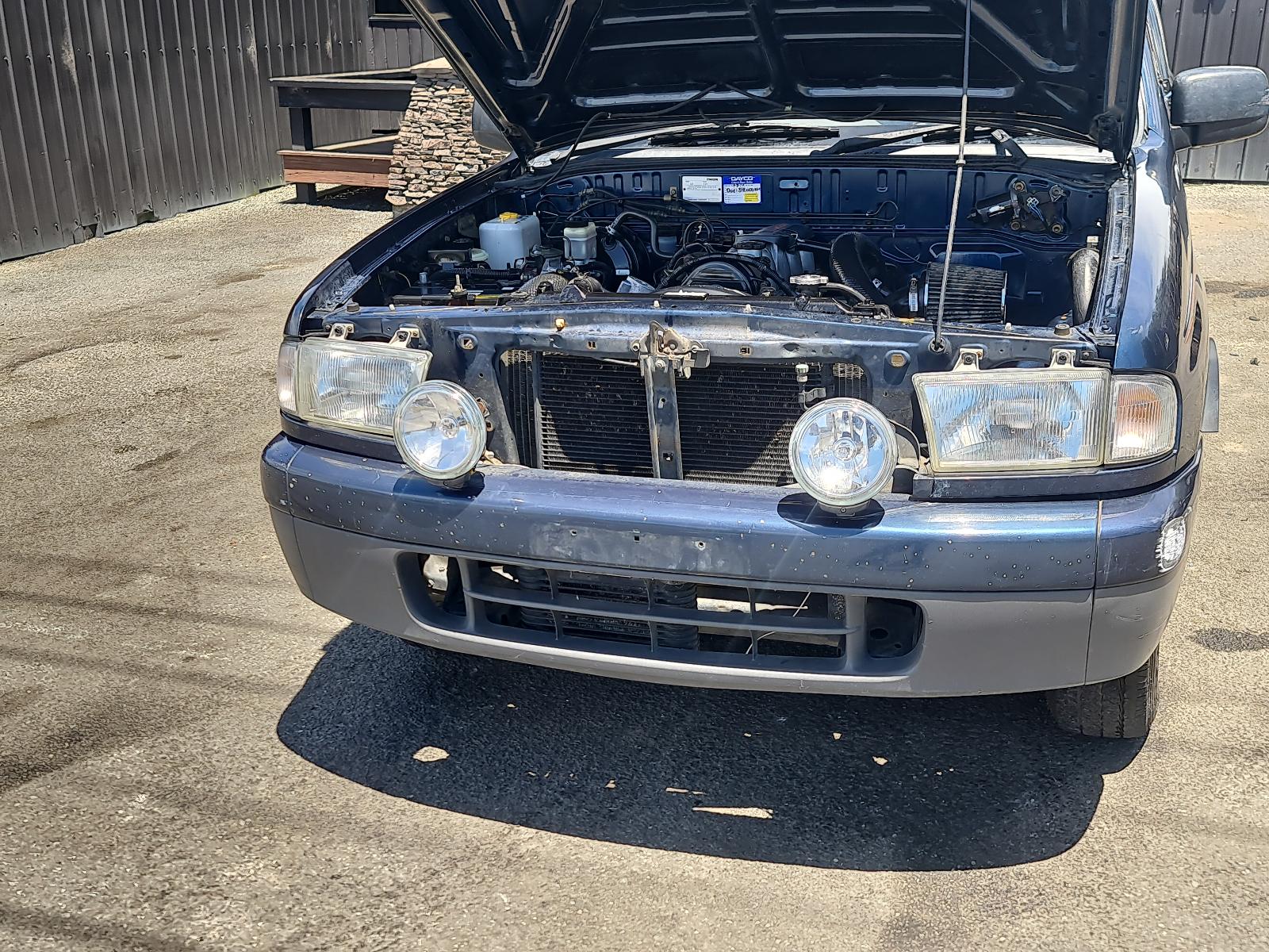 Mazda Bounty - UN 1999-2006