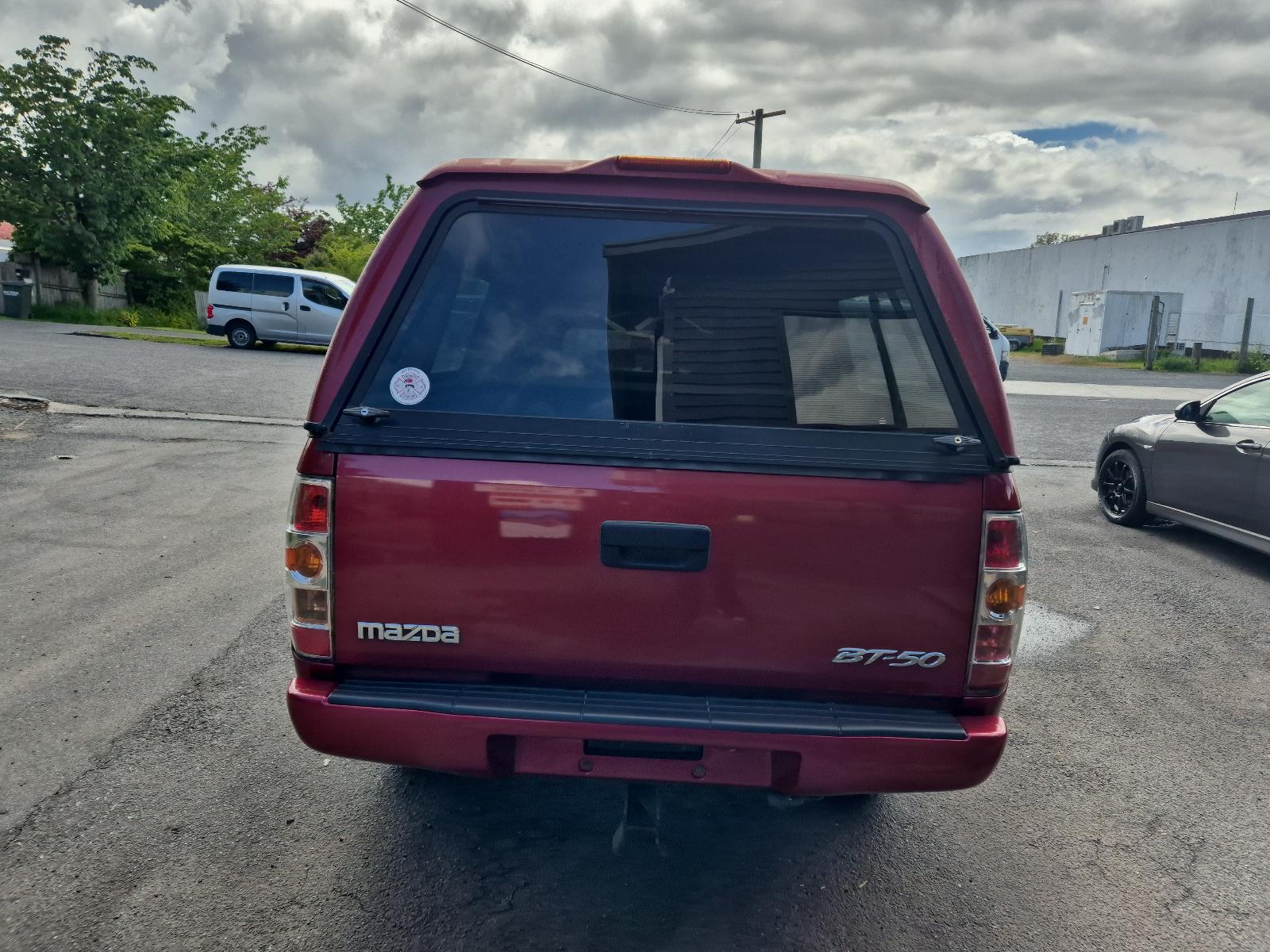 Mazda BT50 - UN 2006-2011