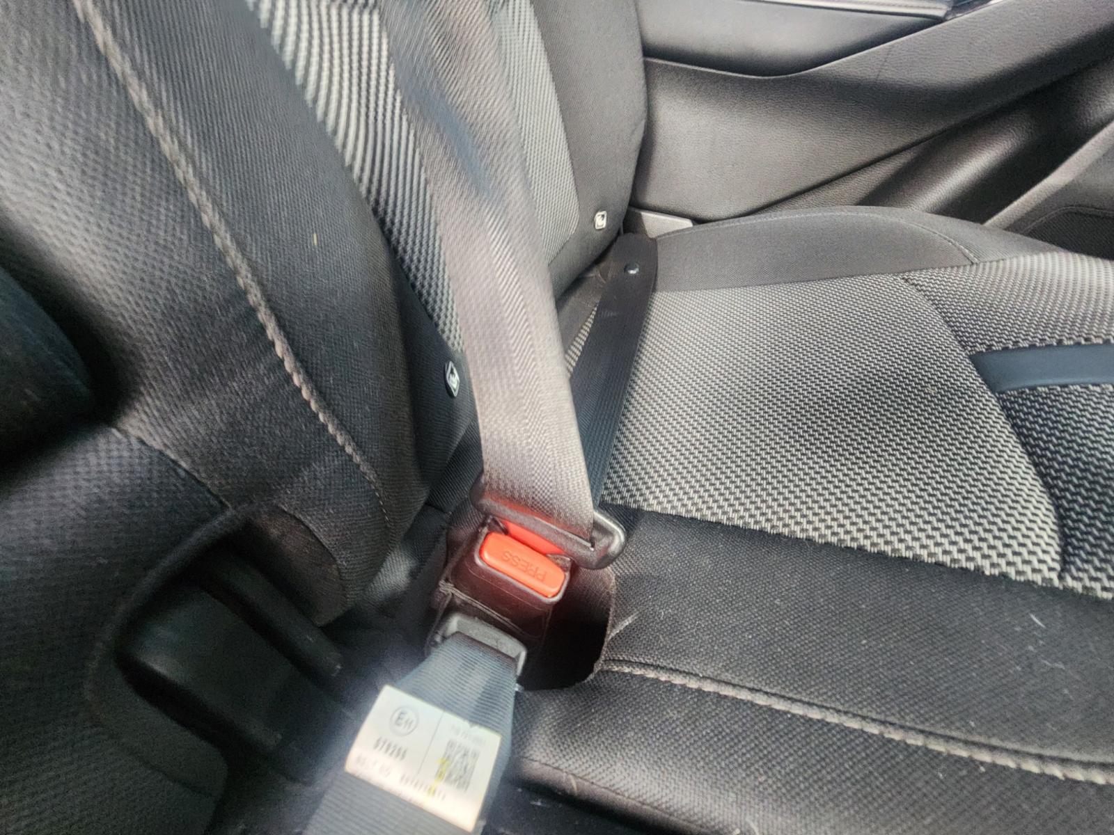 Seat_Belt_Stalk