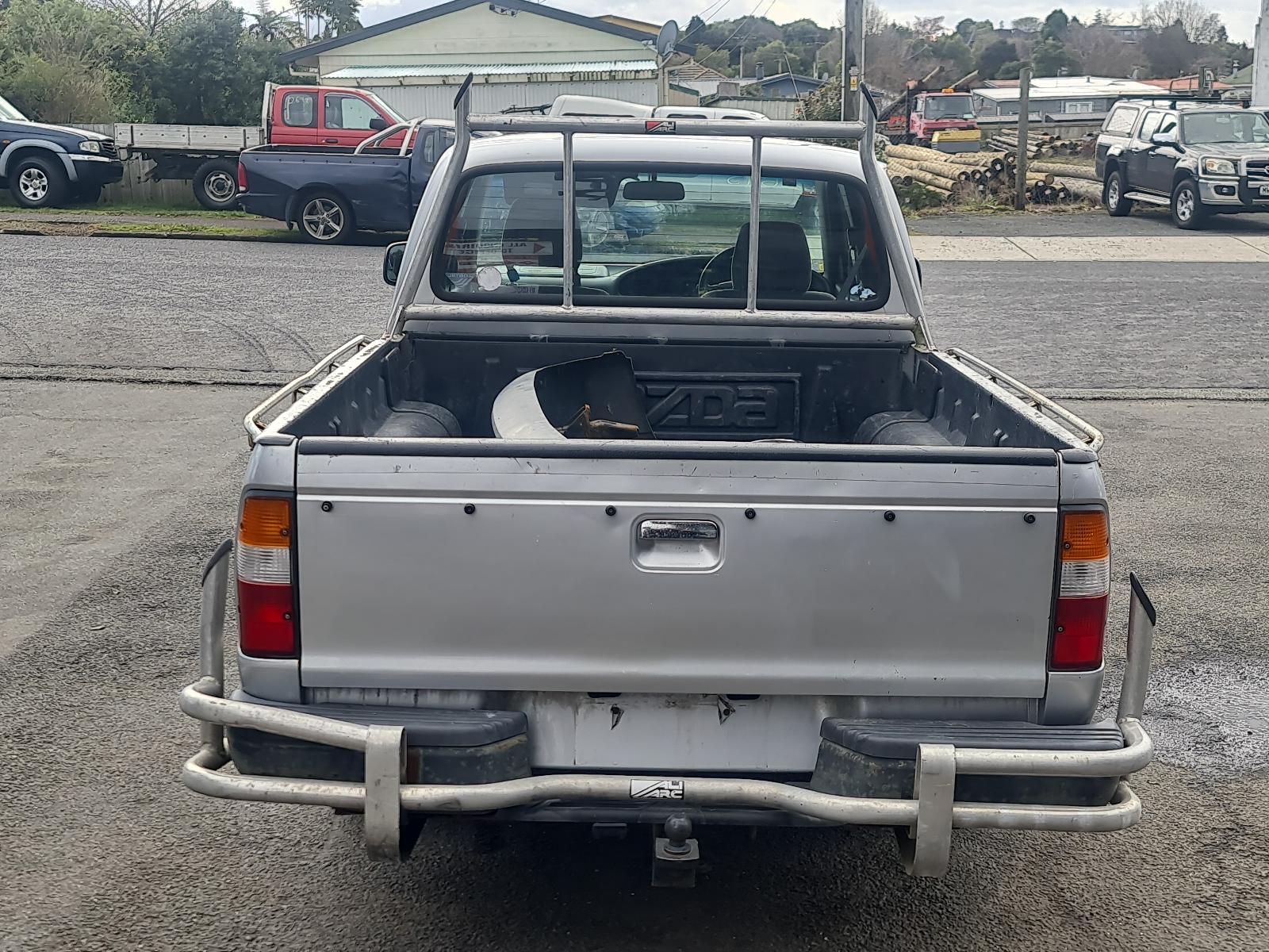 Mazda Bounty - UN 1999-2006