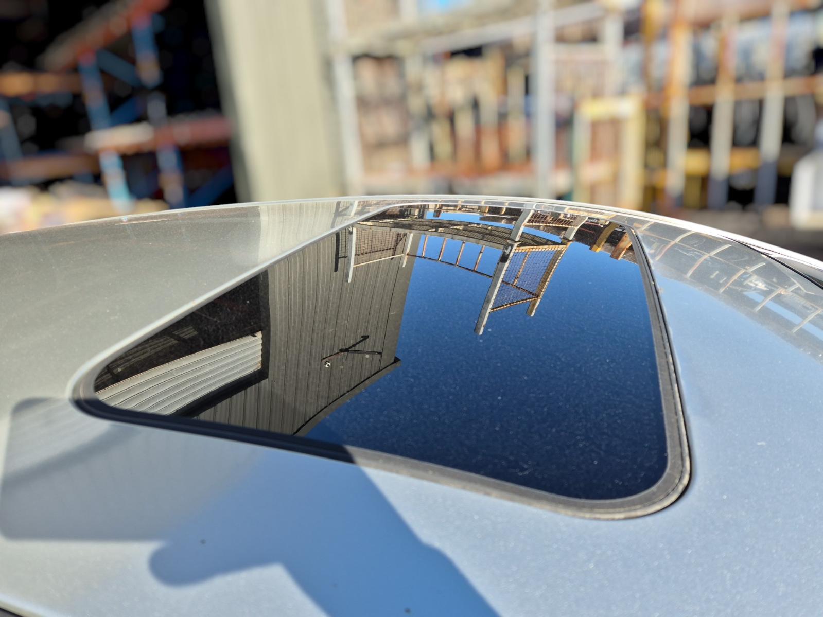 Roof_Glass_Sunroof_T