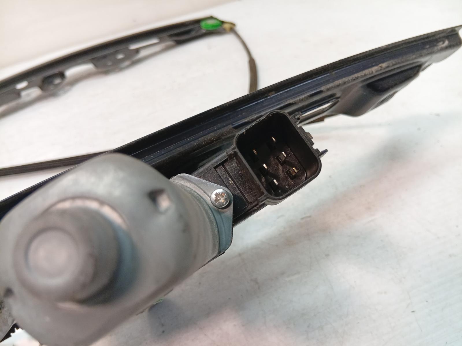 Right_Front_Window_Reg_Motor