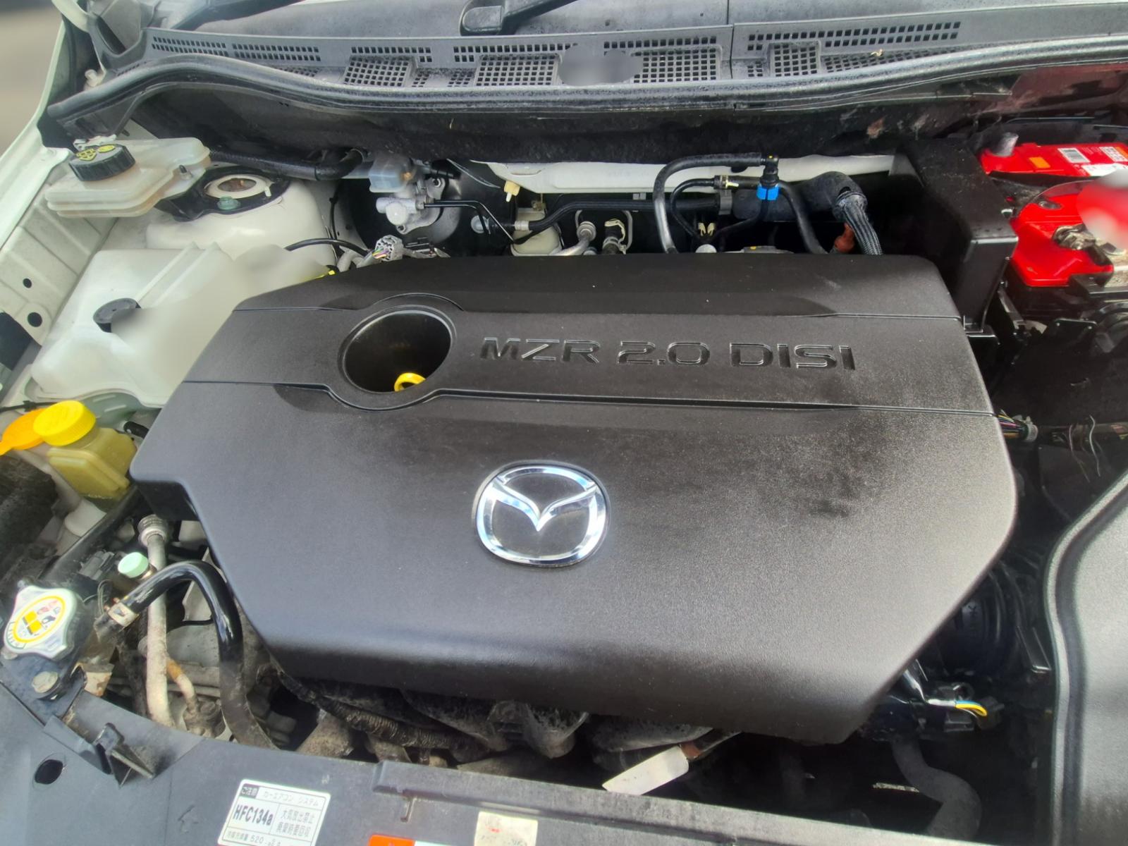 Mazda Premacy - CREW