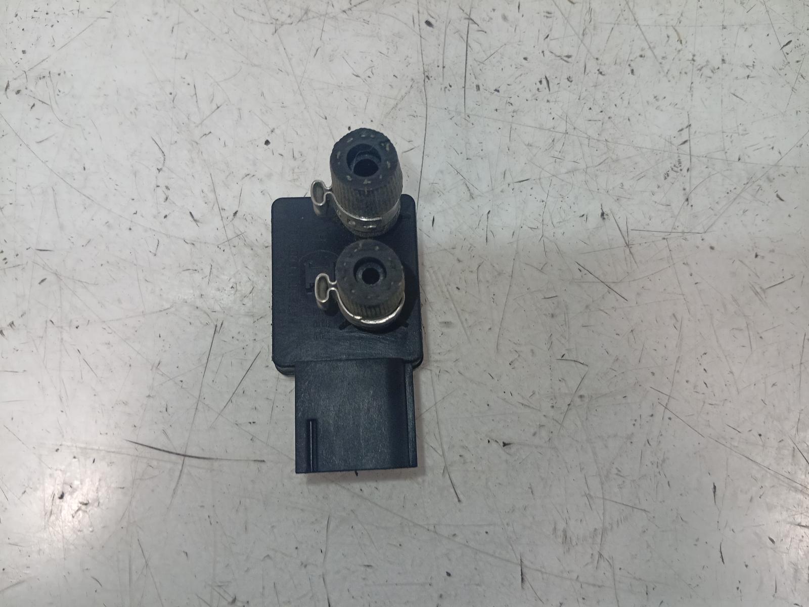 Misc_Switch_Relay