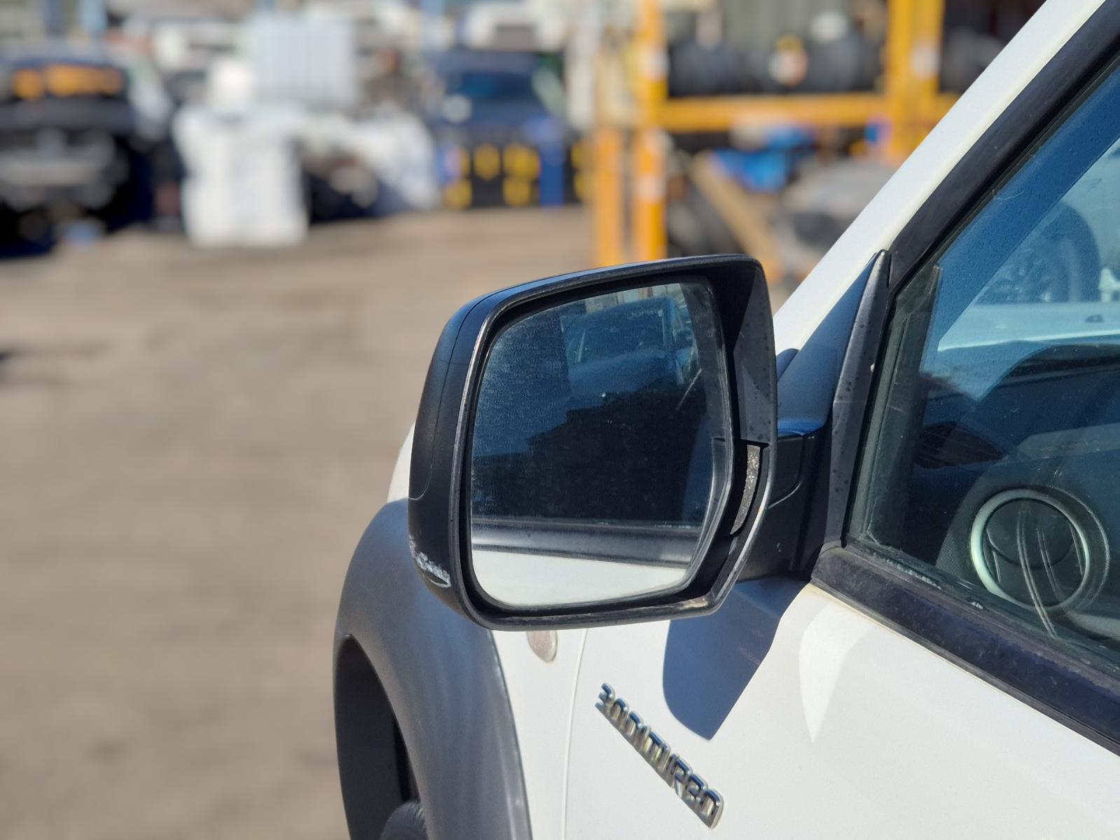 Left_Door_Mirror