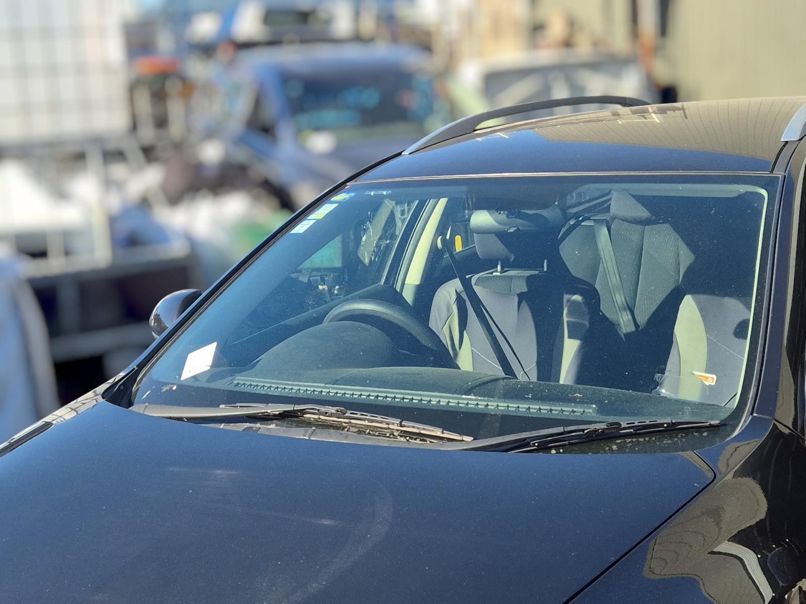 Windscreen