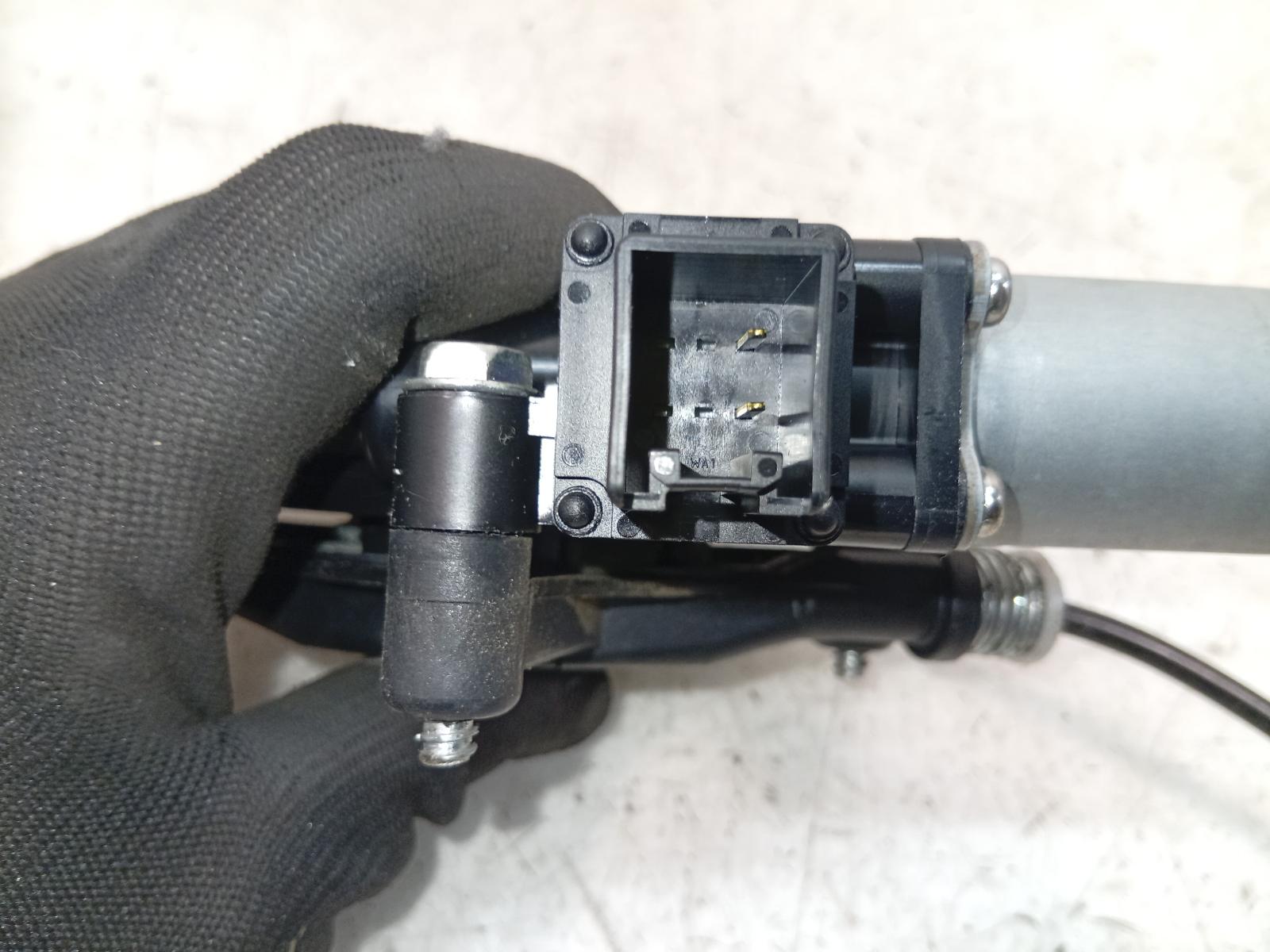 Left_Front_Window_Reg_Motor