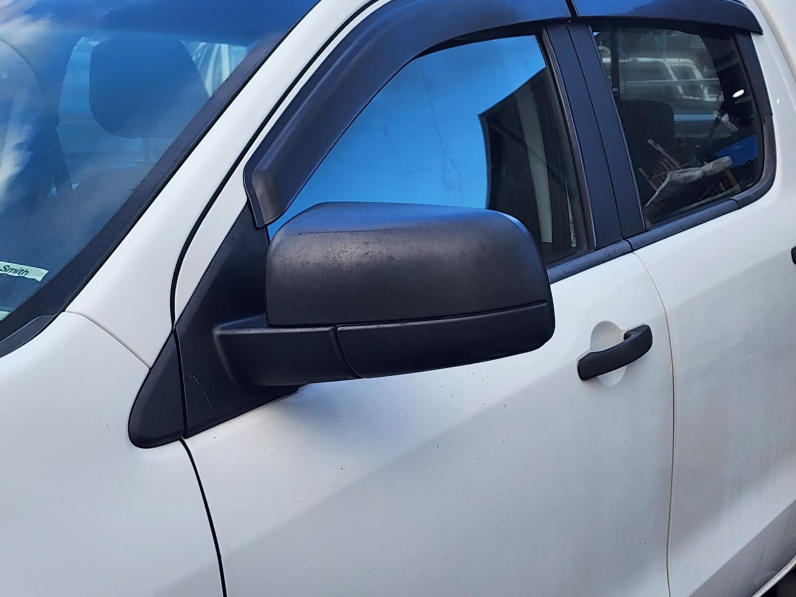 Left_Door_Mirror