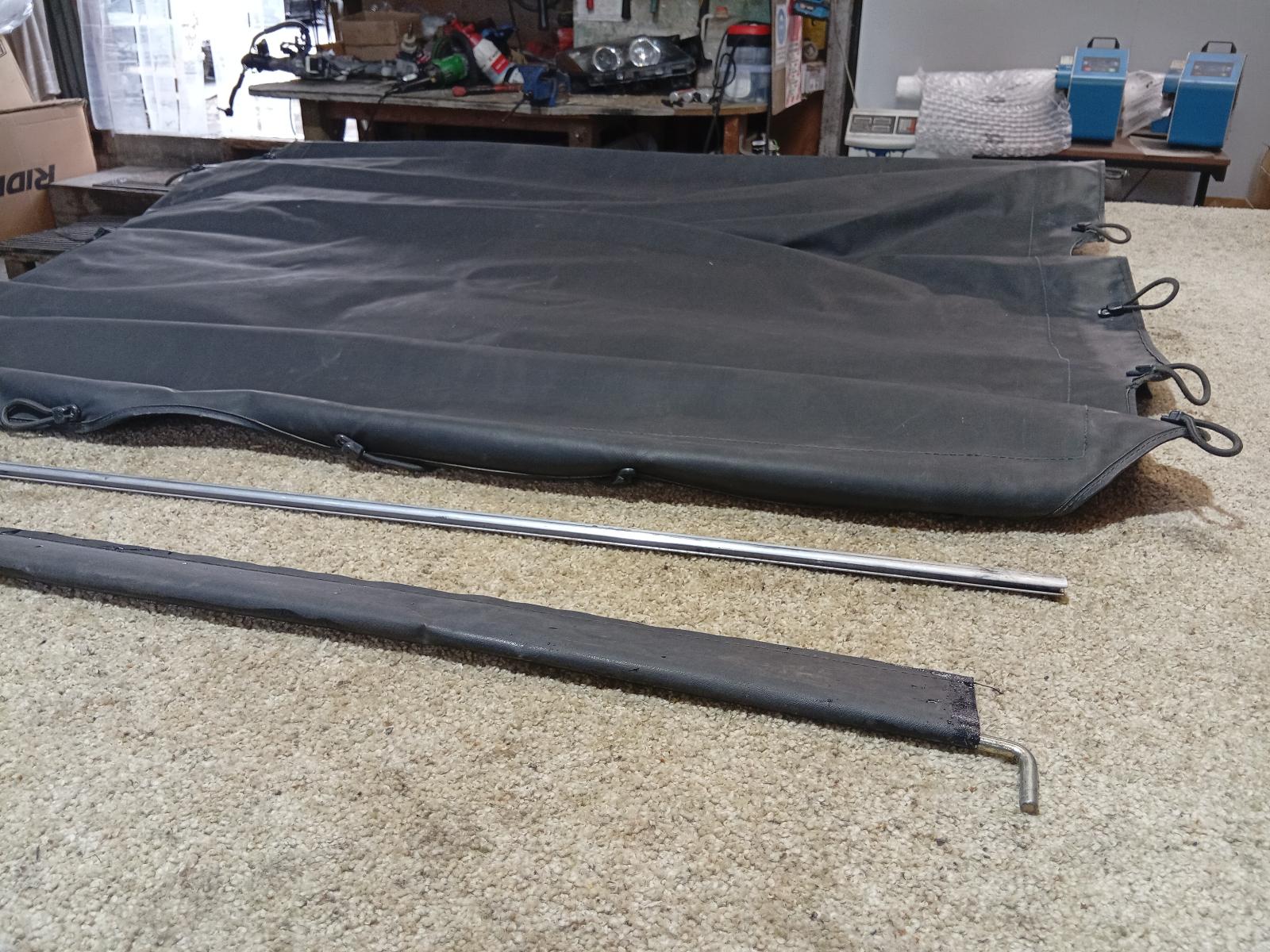 Tonneau_Cover