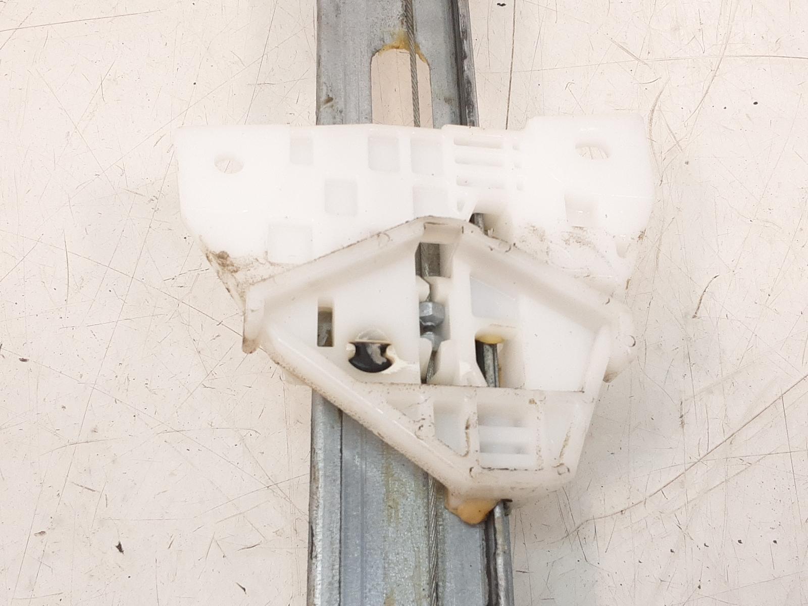 Left_Front_Window_Reg_Motor